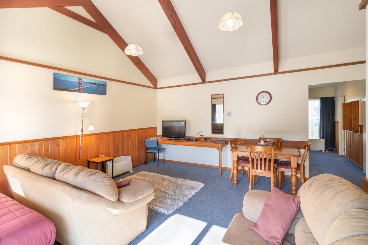 Anatoki Lodge Motel Takaka Zewnętrze zdjęcie