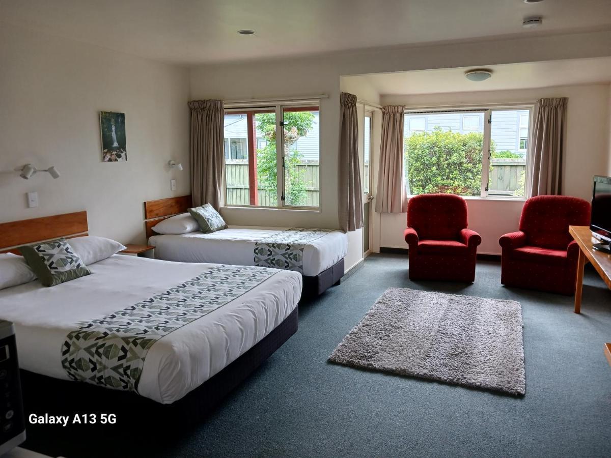 Anatoki Lodge Motel Takaka Zewnętrze zdjęcie