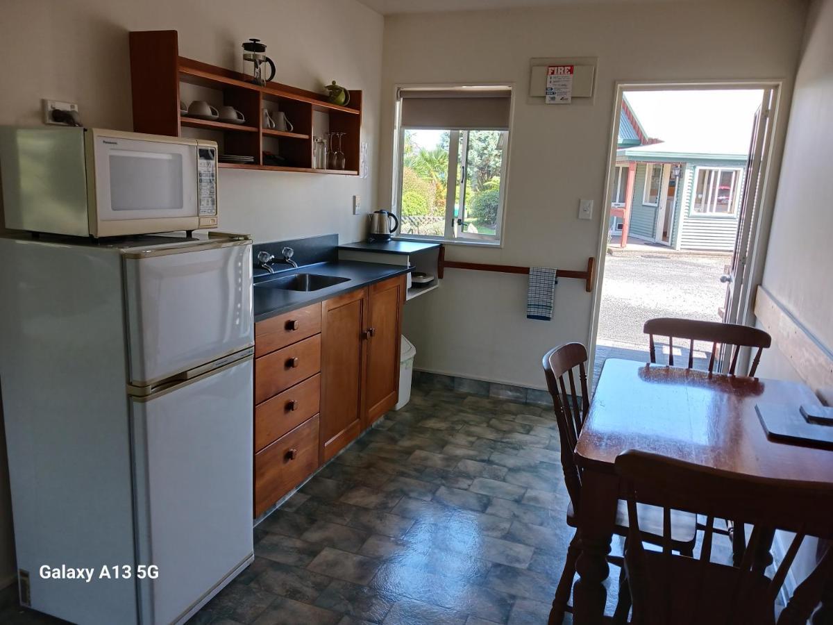 Anatoki Lodge Motel Takaka Zewnętrze zdjęcie
